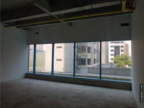 venta de oficina atlantica torre empresarial