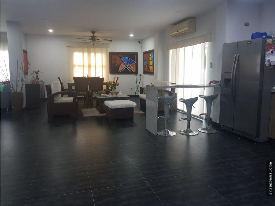 vendo de oportunidad casa en salgar