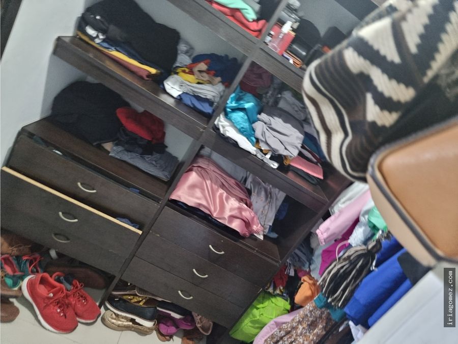 vendo casa conjunto castellana real