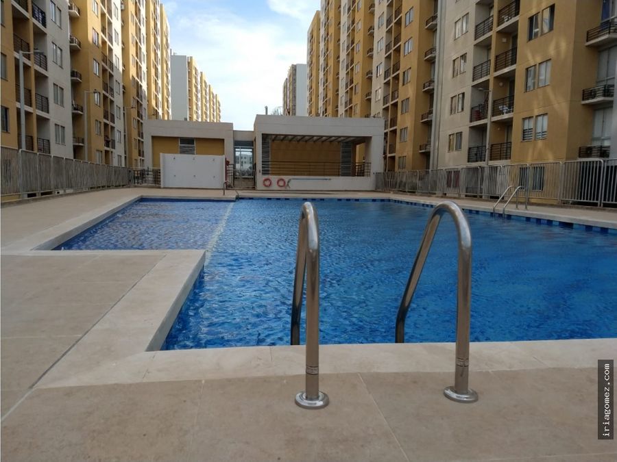 alquilo apartamento en barranquilla golondrinas