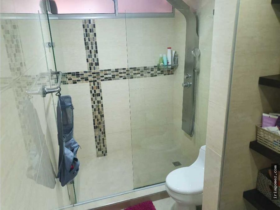 venta de apartamento usado en el tabor