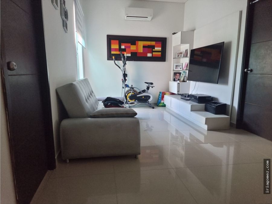vendo casa conjunto castellana real