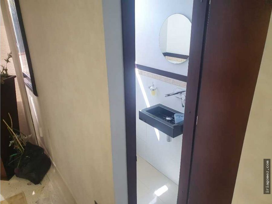 venta de apartamento usado en el tabor