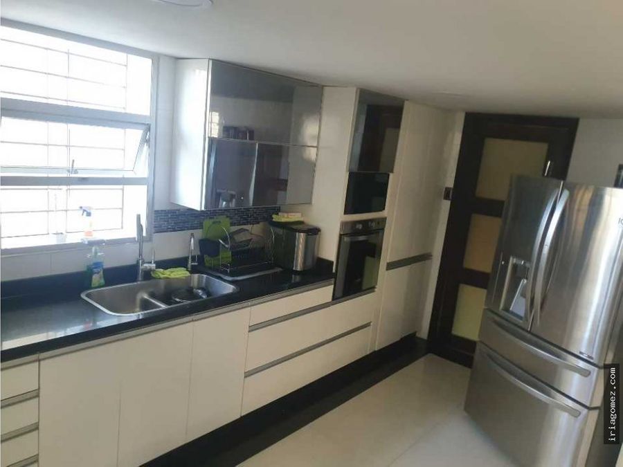 venta de apartamento usado en el tabor