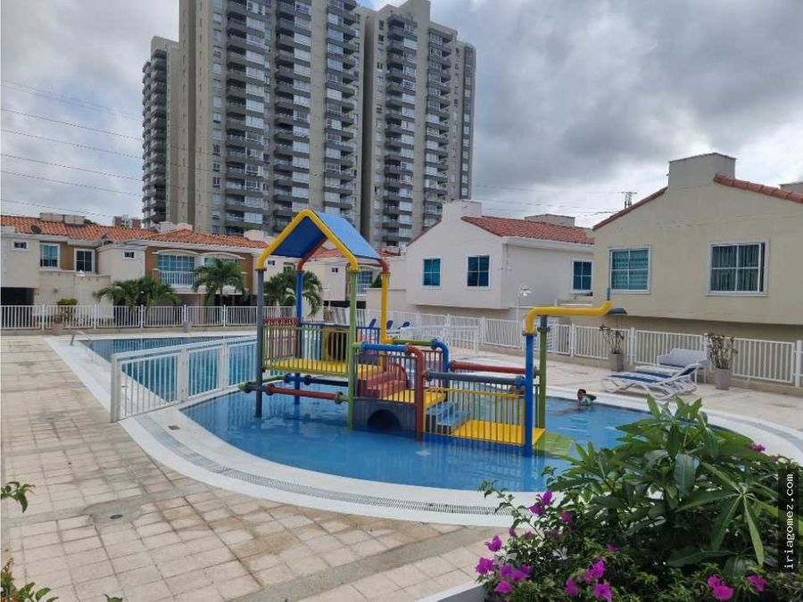vendo casa conjunto castellana real
