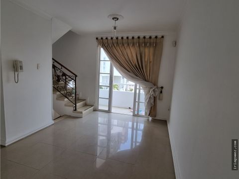 alquilo casa en conjunto en villa santos barranquilla