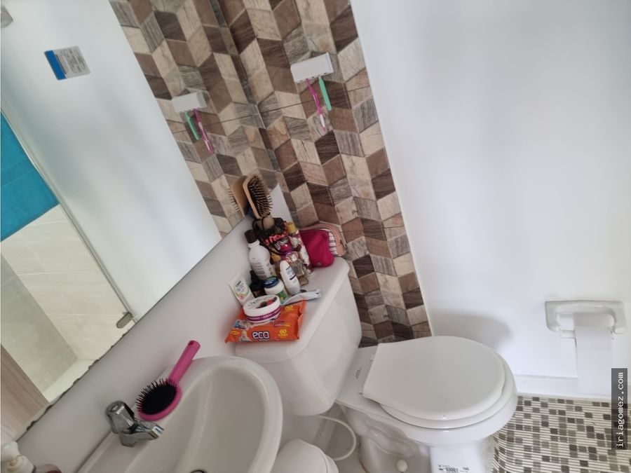 alquilo apartamento en barranquilla golondrinas