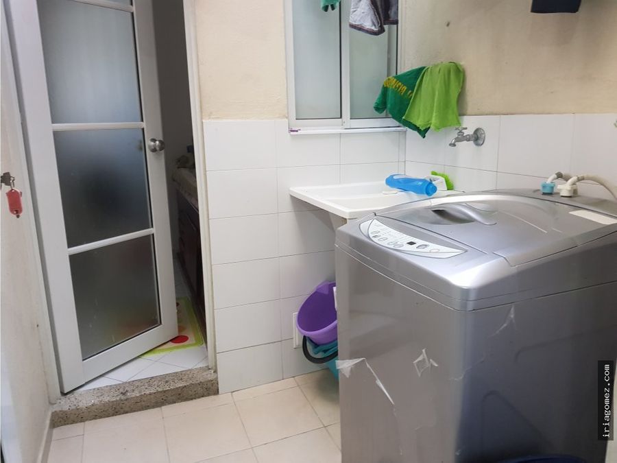 vendo casa conjunto castellana real