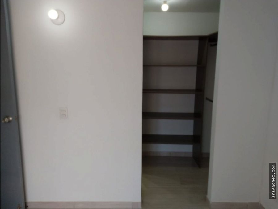 alquilo apartamento en barranquilla golondrinas