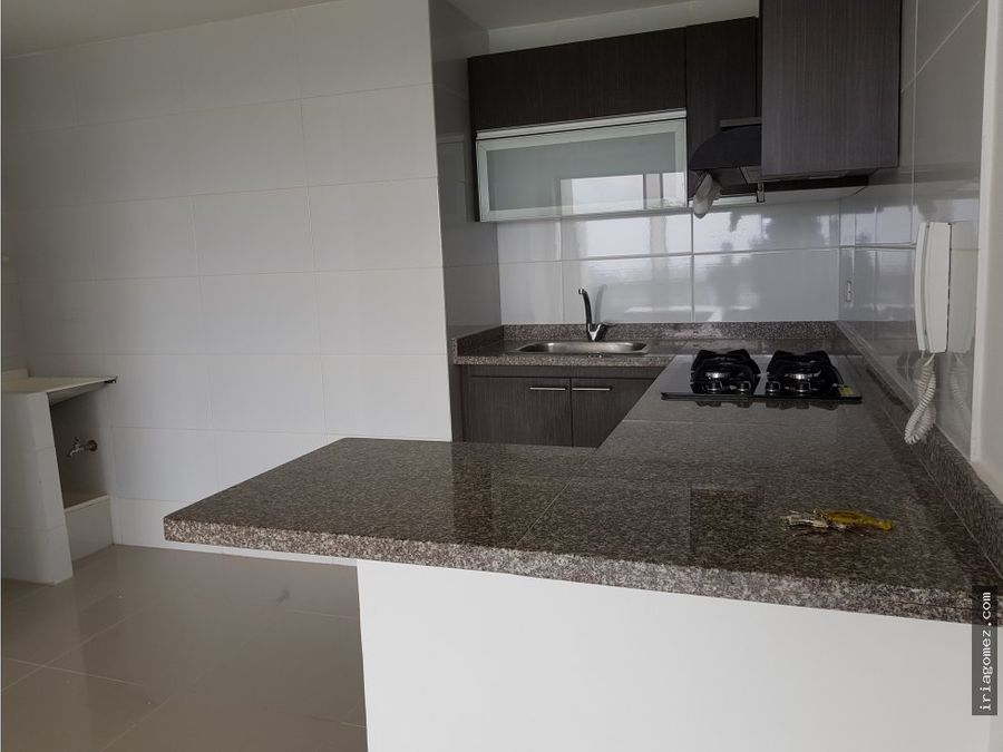 alquilo apartamento en barranquilla