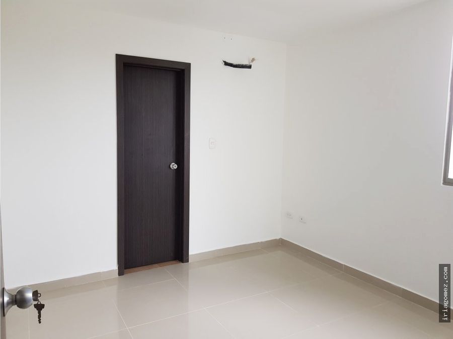 alquilo apartamento en barranquilla
