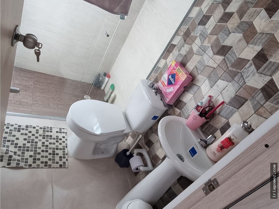 alquilo apartamento en barranquilla golondrinas