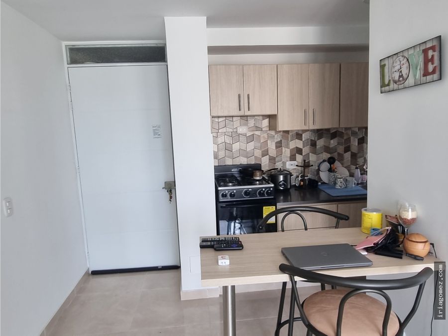 alquilo apartamento en barranquilla golondrinas