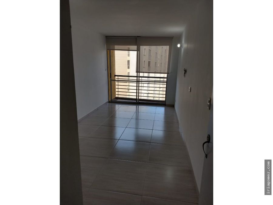 alquilo apartamento en barranquilla golondrinas