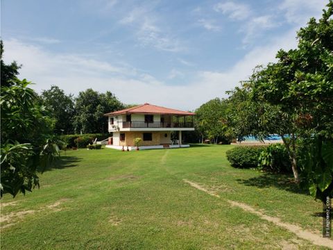 vendo casa campestre via al mar