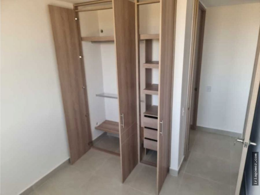 alquilo apartamento en zafiro