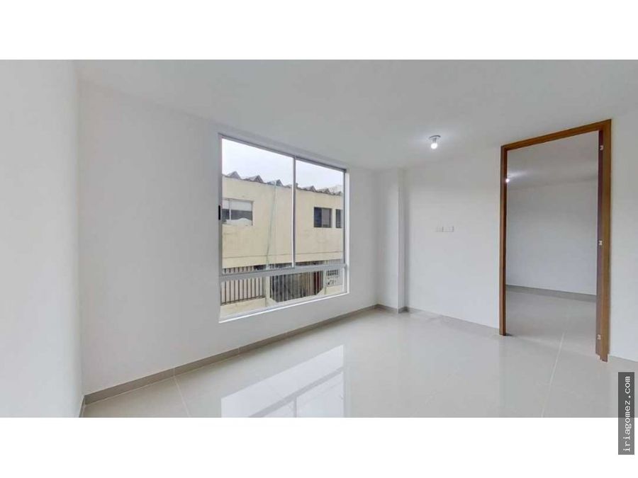 venta de apartamento usado skyros