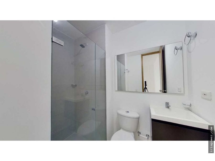 venta de apartamento usado skyros