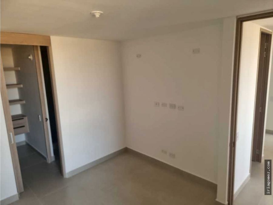alquilo apartamento en zafiro