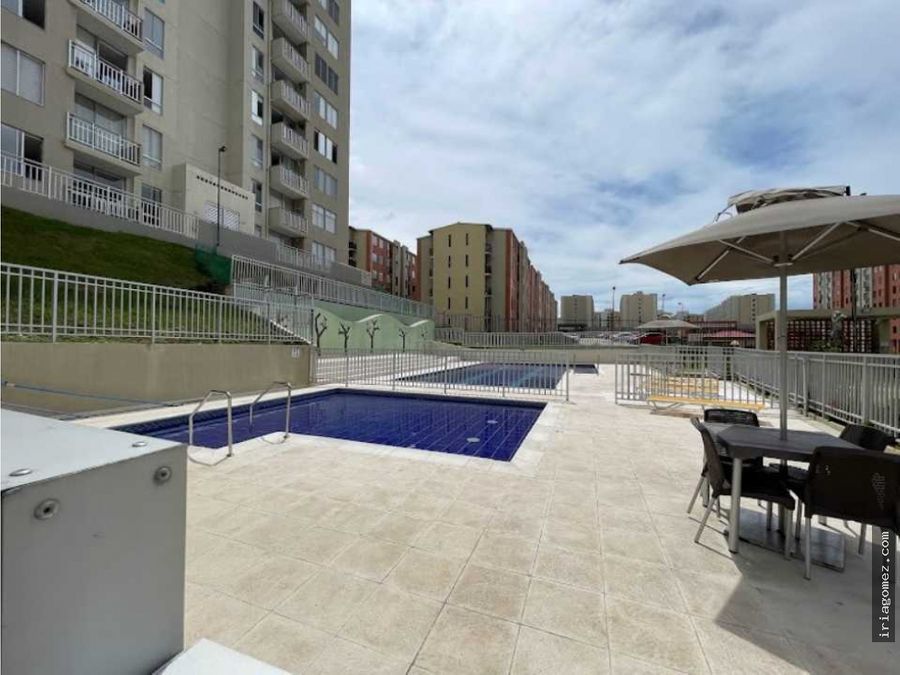 venta apartamento usado en alondra