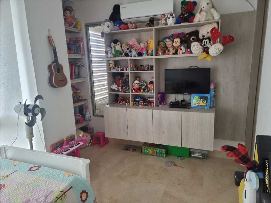 vendo penthouse en portal de genoves