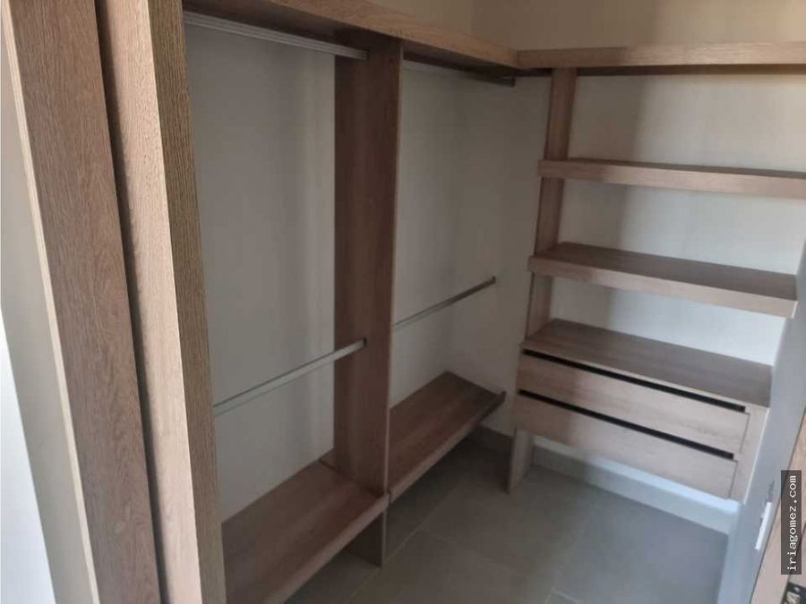 alquilo apartamento en zafiro