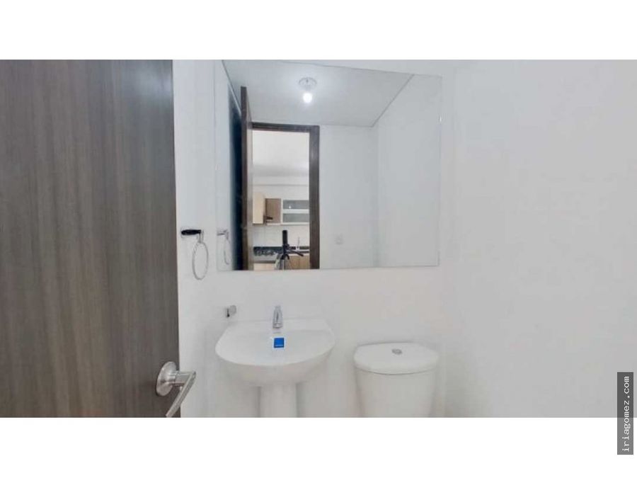 venta de apartamento usado skyros