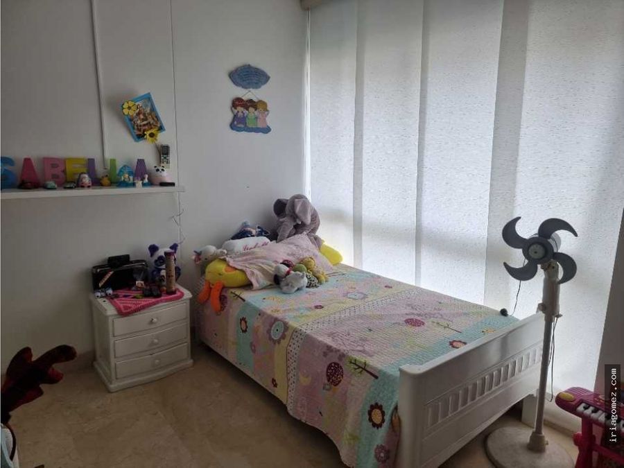 vendo penthouse en portal de genoves