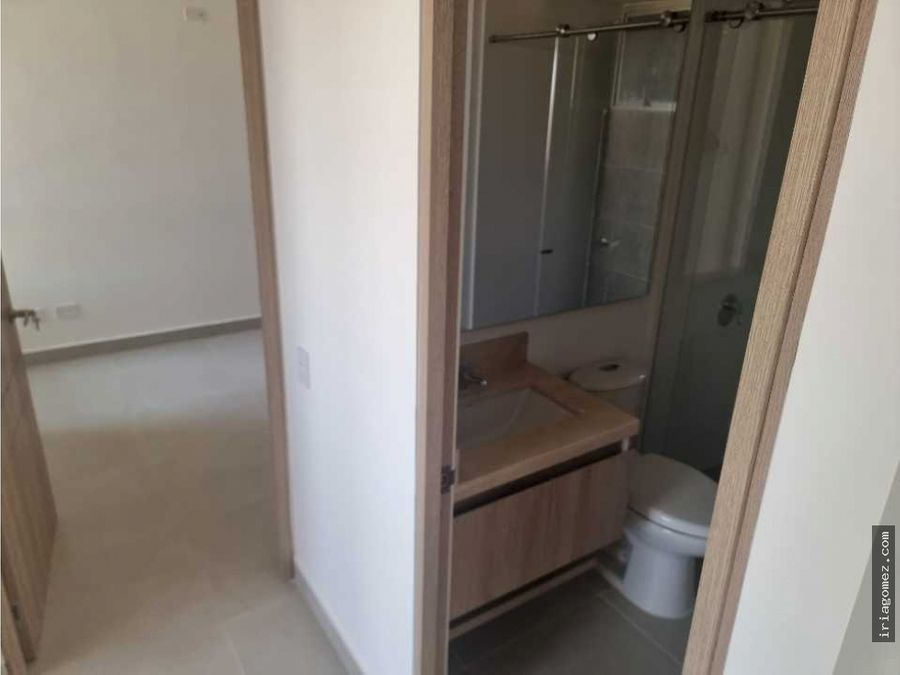 alquilo apartamento en zafiro