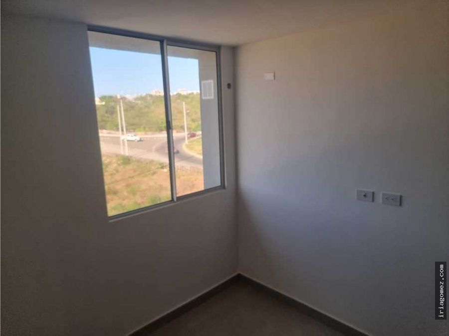 alquilo apartamento en zafiro