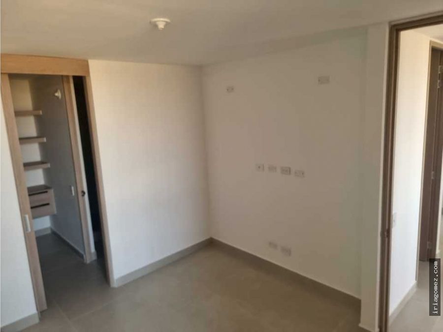 alquilo apartamento en zafiro